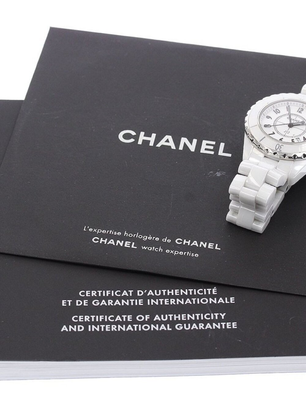 CHANEL J12 - Picture 10 of 13